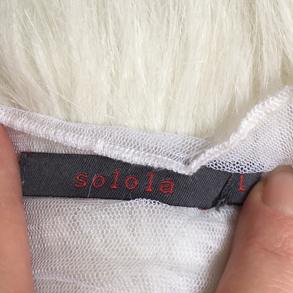 White mesh top - Picture 2 of 2